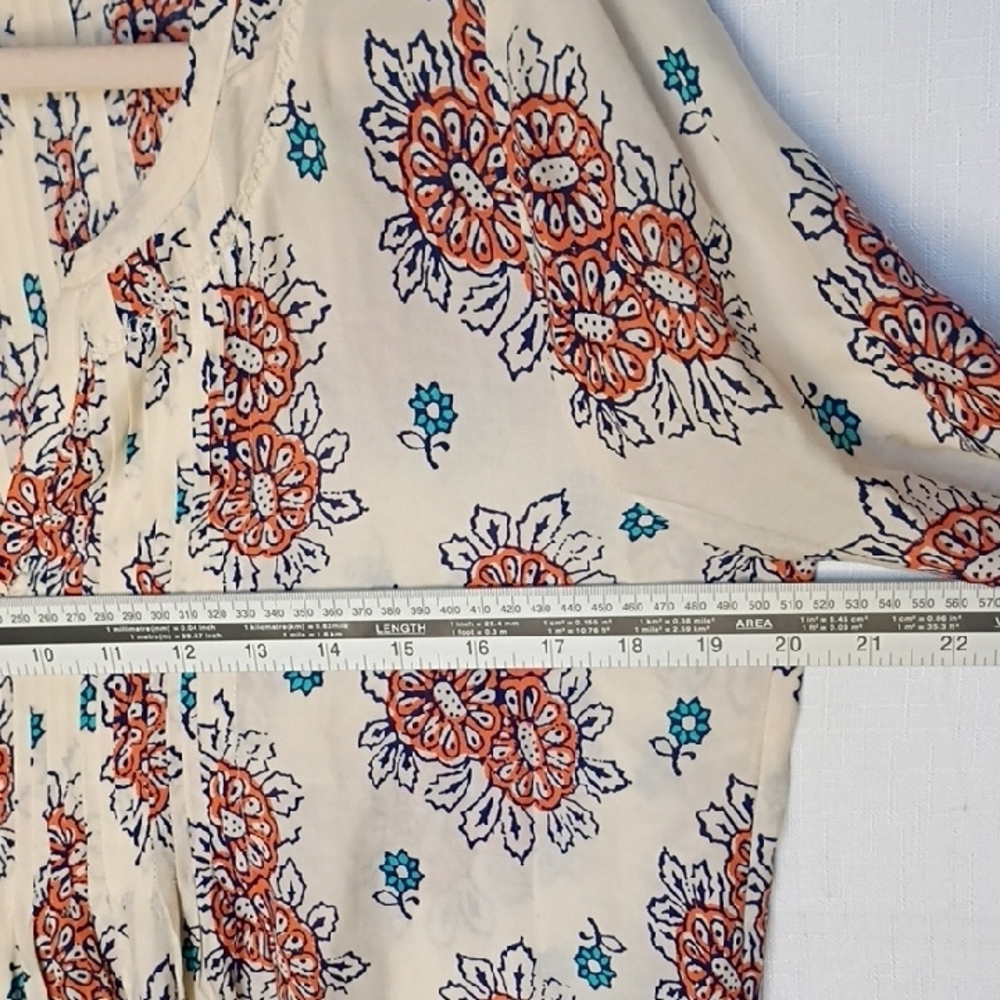Anthropologie Top Vanessa Virginia Mahdia Floral Cream Swing Blouse Size 8 - Picture 5 of 10